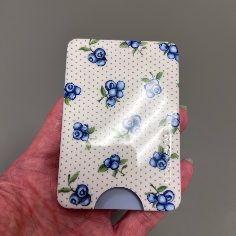 Velvet Caviar Blueberry Baby MagSafe Wallet - Picture 7 of 9
